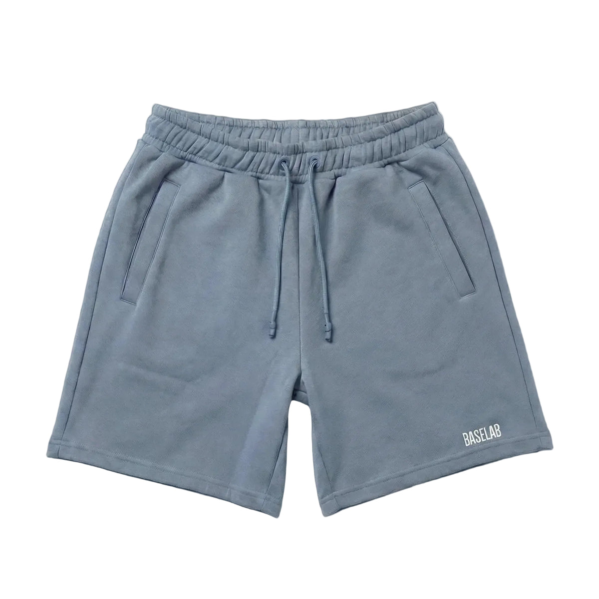 Sweatshort lichtblauw, elastische taille met trekkoord, schuine zijzakken, logopatch