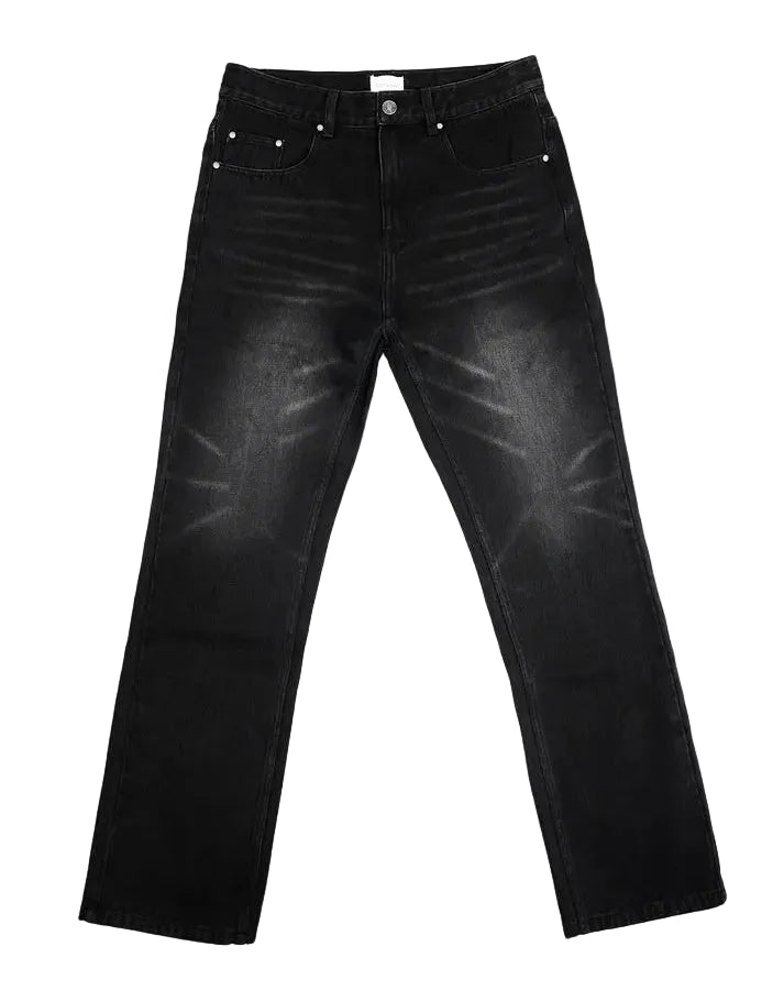 Zwarte gewassen denim jeans met knoopsluiting, riemlussen en 5 zakken