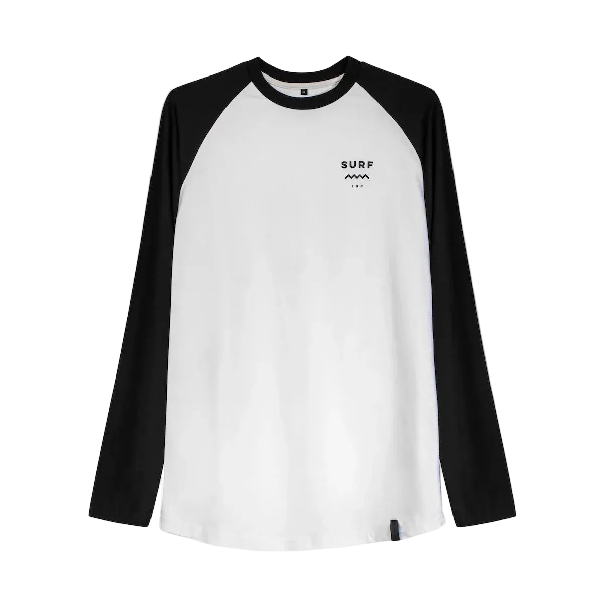 Witte raglan longsleeve met zwarte mouwen; borstlogo met tekst 'SURF'.