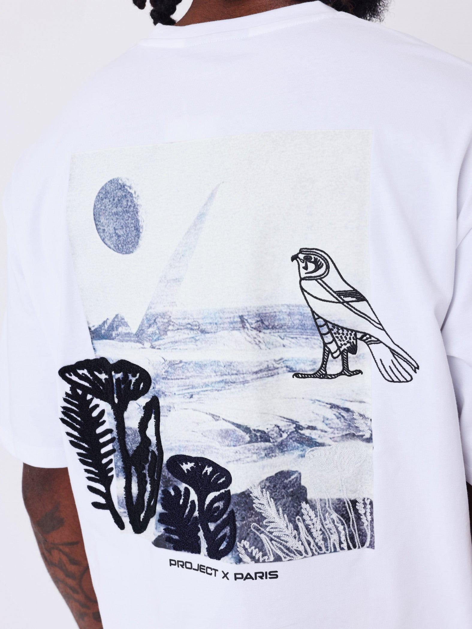 Geborduurd T-shirt Wit - PXP | LAB10STREETWEAR