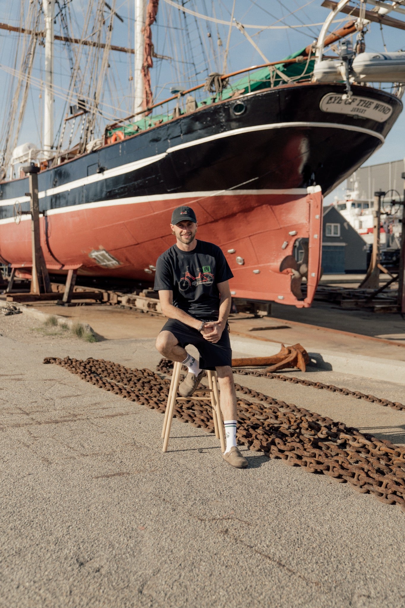Red Maxi t-Shirt - Moonless Night - Lakor | LAB10STREETWEAR