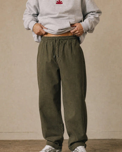 baselab The Daily Trouser - Army Green -lab10menswear.nl