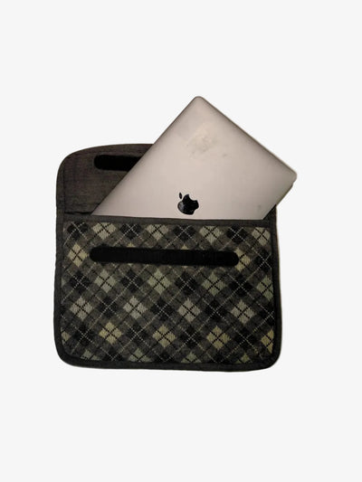 Vintage Recycled Laptop Sleeve - Grey Lines - Lab10 | LAB10STREETWEAR