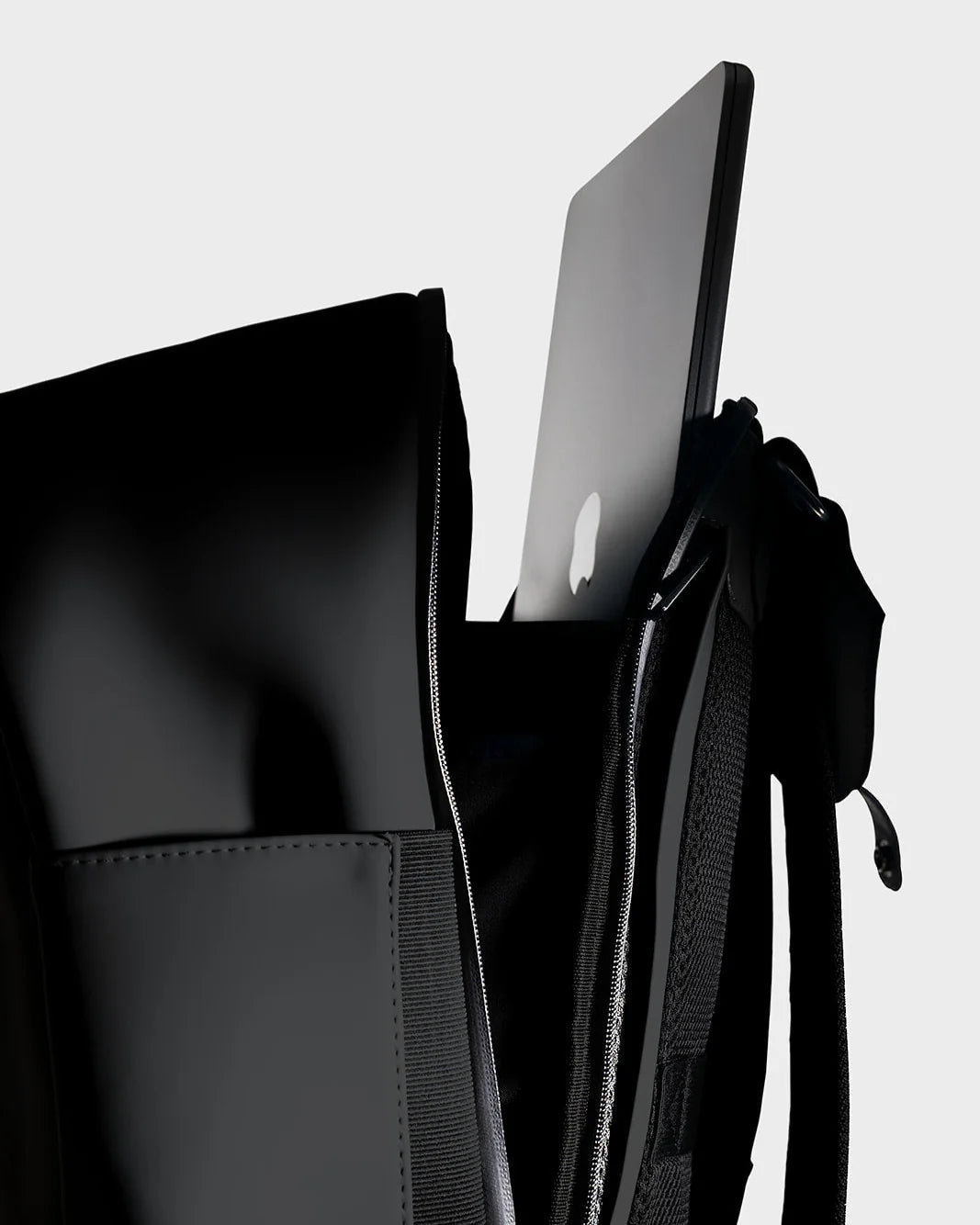 De Backpack - Black - Bagga | LAB10STREETWEAR